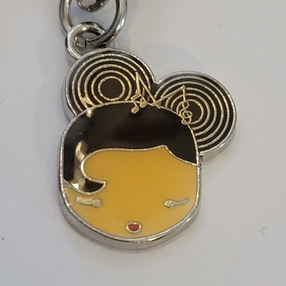 Harajuku Lovers Enamel Charm Bangle Bracelet Chunky Gwen Stefani 5 Doll Charms - Picture 6 of 10
